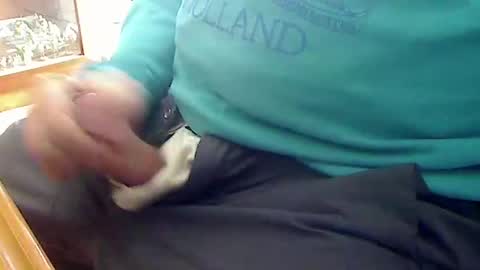 ivn3069 online show from December 6, 10:22 am