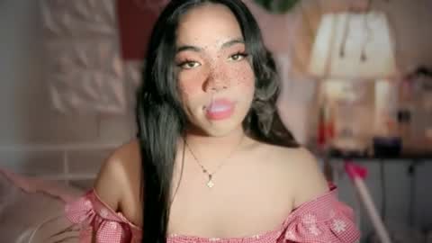 ivory_delight online show from May 10, 2:29 am