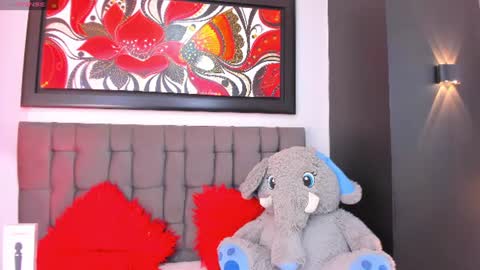 Ivvy rousse  online show from June 21, 4:35 pm