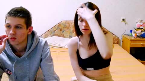 Ivy and Lester online show from March 2, 8:18 pm