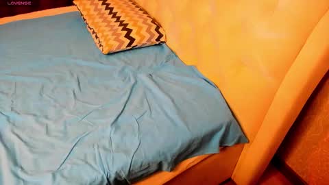 Ivy online show from March 14, 12:47 am