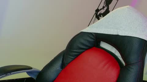 Diana Rojas  online show from April 24, 11:18 pm