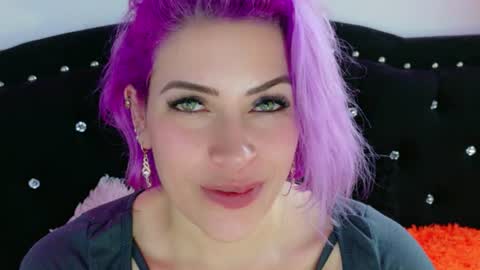 Diana Rojas  online show from July 28, 3:21 pm