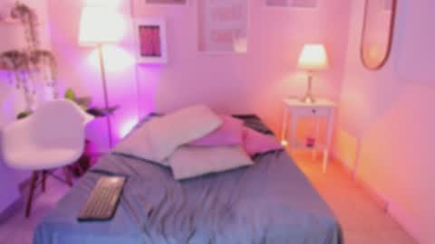 Ivy sweet online show from March 7, 10:10 pm