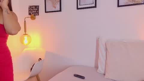 Ivy  online show from July 21, 1:35 pm