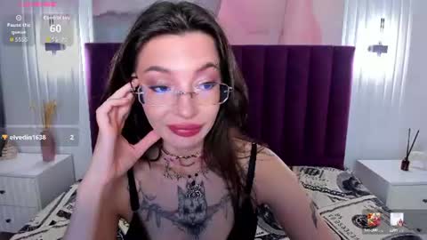 Ivy online show from July 22, 1:52 am