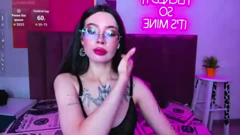Ivy online show from July 2, 1:58 am
