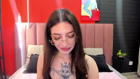 Ivy online show from May 2, 2:06 am