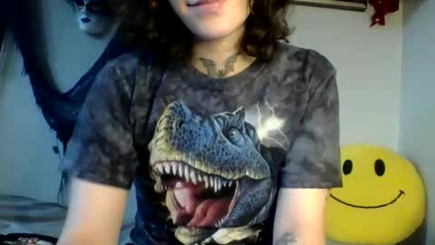 IVY DEVILL online show from November 26, 2:25 pm