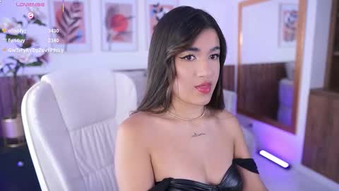 Ivy Grabes online show from March 7, 7:36 pm