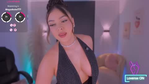 Ivy online show from July 3, 1:43 am