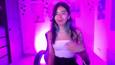 Ivy  online show from March 11, 1:52 am