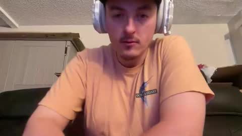 iwantyounow42069 online show from March 6, 10:53 pm