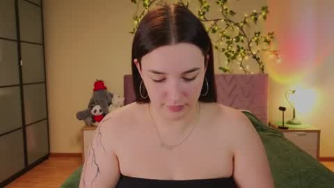 Daisy online show from June 20, 4:18 am