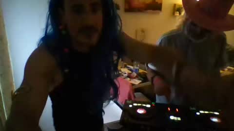 Casandro online show from May 2, 5:35 am