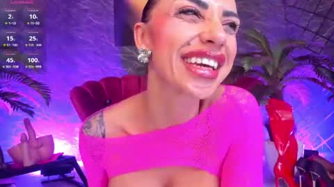 izabelatessa online show from June 23, 7:53 pm