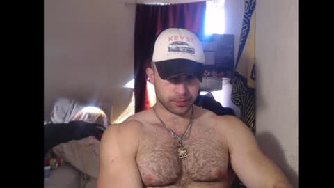 Snapshot of izak144 chatting on January 17, 8:33 pm izak144 online show from January 17, 8:33 pm