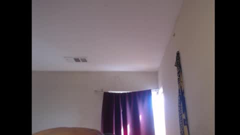 Snapshot of izak144 chatting on November 1, 8:08 pm izak144 online show from November 1, 8:08 pm