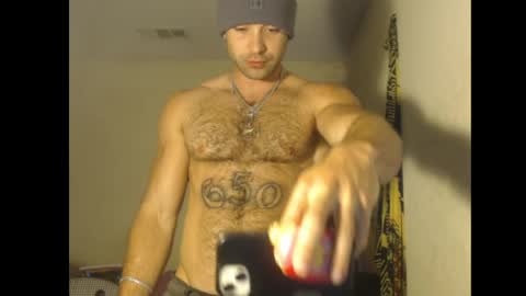 izak144 online show from May 4, 2:51 am