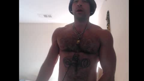 Snapshot of izak144 chatting on October 17, 4:44 pm izak144 online show from October 17, 4:44 pm