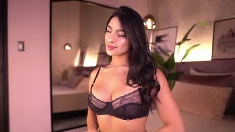 izzywild1 online show from June 15, 11:24 am