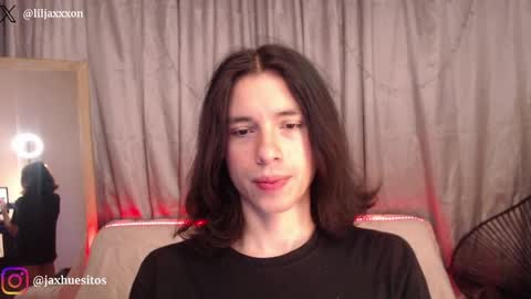 Hey im Jaxxxon check my info     online show from May 14, 12:58 pm