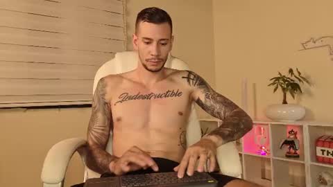 J King online show from July 4, 12:31 pm