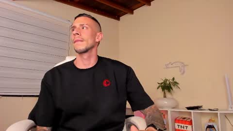 J King online show from June 20, 2:29 am