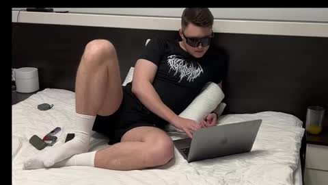 j_lyle_x online show from November 14, 8:44 pm