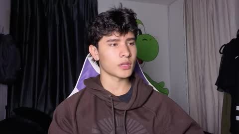 Noah online show from March 11, 11:41 pm