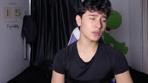 Noah online show from March 10, 2:21 pm