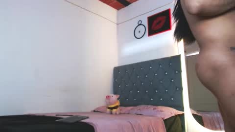 jaacob  online show from February 1, 12:30 am