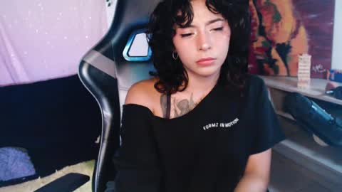 jade 18  online show from July 16, 2:26 am