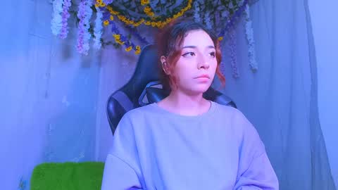 jade 18  online show from December 10, 1:22 am