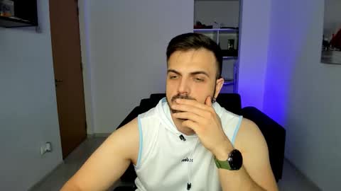 Snapshot of jace_thorne chatting on October 21, 7:06 pm Jace online show from October 21, 7:06 pm