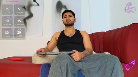    online show from July 28, 12:48 pm