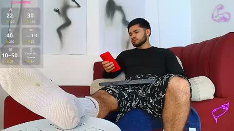    online show from July 31, 1:23 pm