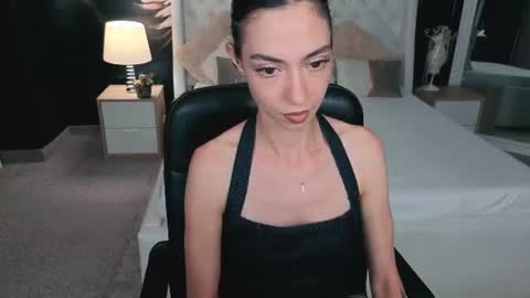 Jackie online show from June 15, 4:37 am