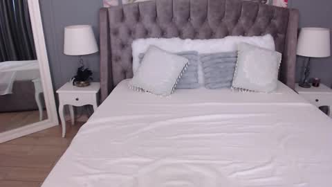 Jackie online show from November 29, 12:46 pm