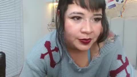 Jackie online show from July 8, 8:01 pm