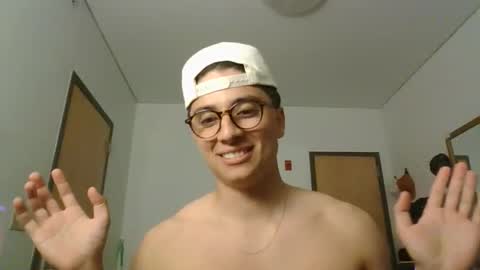 ImZacharyTyler online show from May 24, 4:31 am