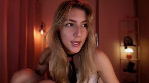 Linda Sofia help me get to 100 thumbs up online show from March 14, 2:26 am