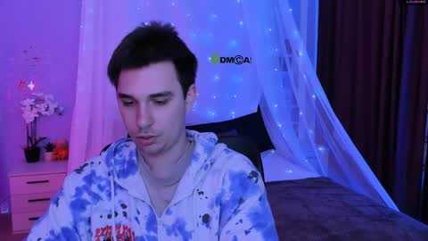 Jacob online show from May 17, 9:07 am