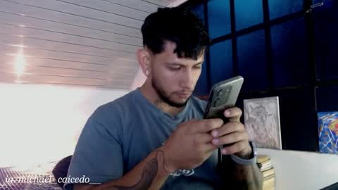 Michael Caicedo online show from May 2, 3:12 am