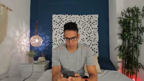 jacobdraven online show from June 27, 5:02 am