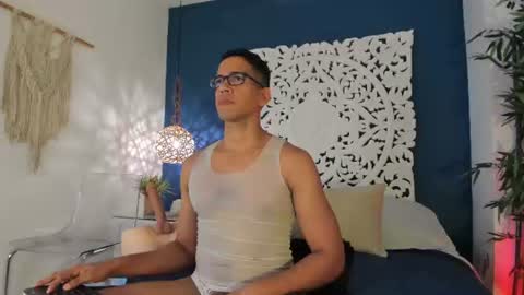 jacobdraven online show from June 30, 2:11 am