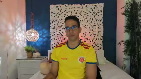 jacobdraven online show from June 19, 2:06 am