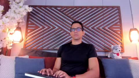 jacobdraven online show from July 21, 3:41 am