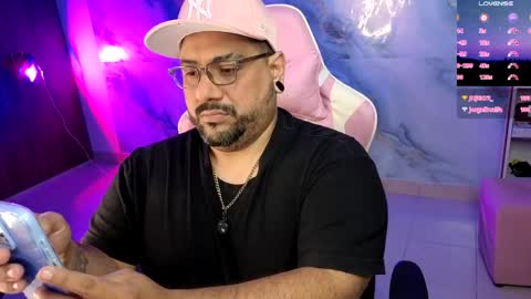 daddy sir master bear online show from May 2, 5:13 am