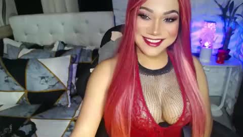 Jacque online show from December 4, 2:11 am